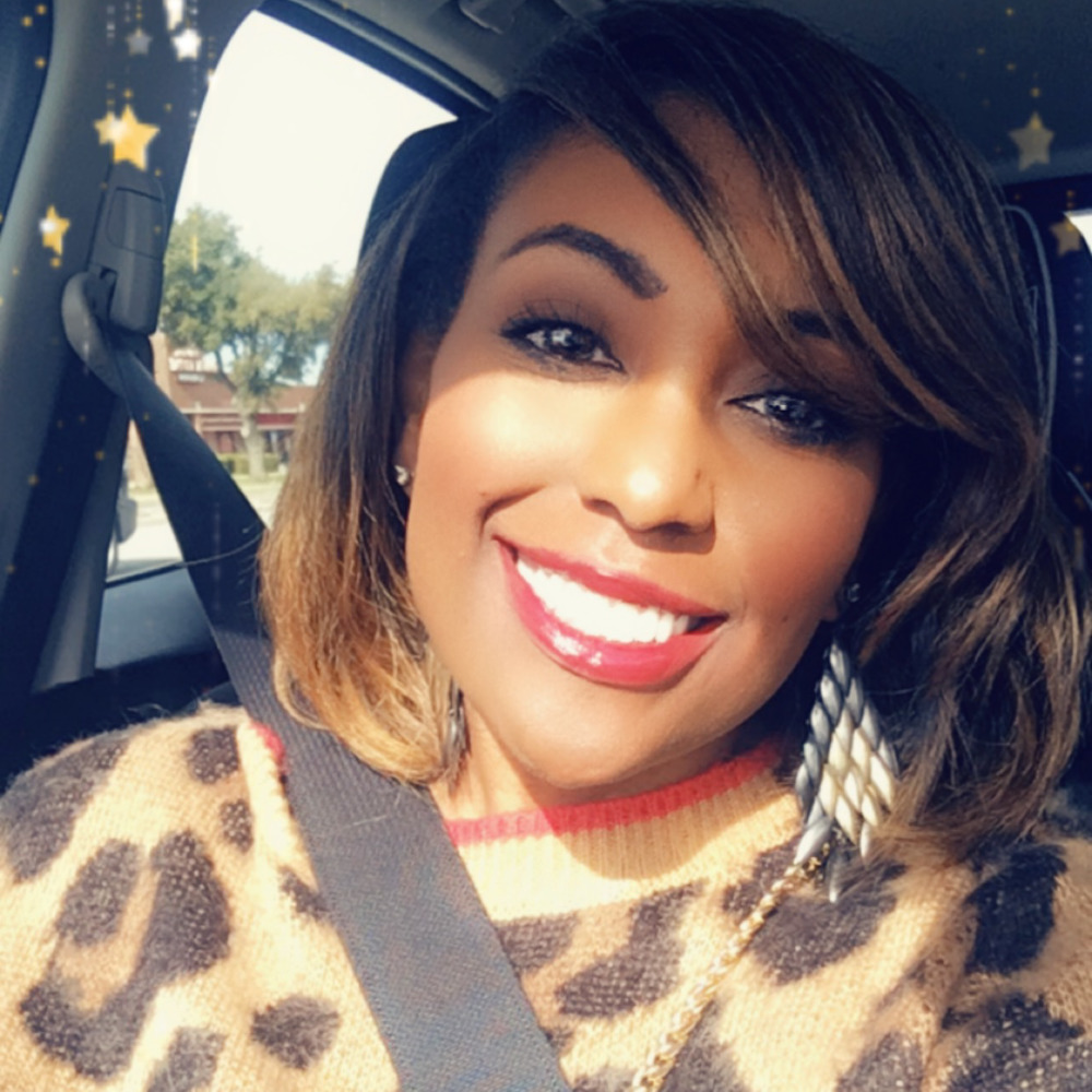 Meet your Posher, Courtney